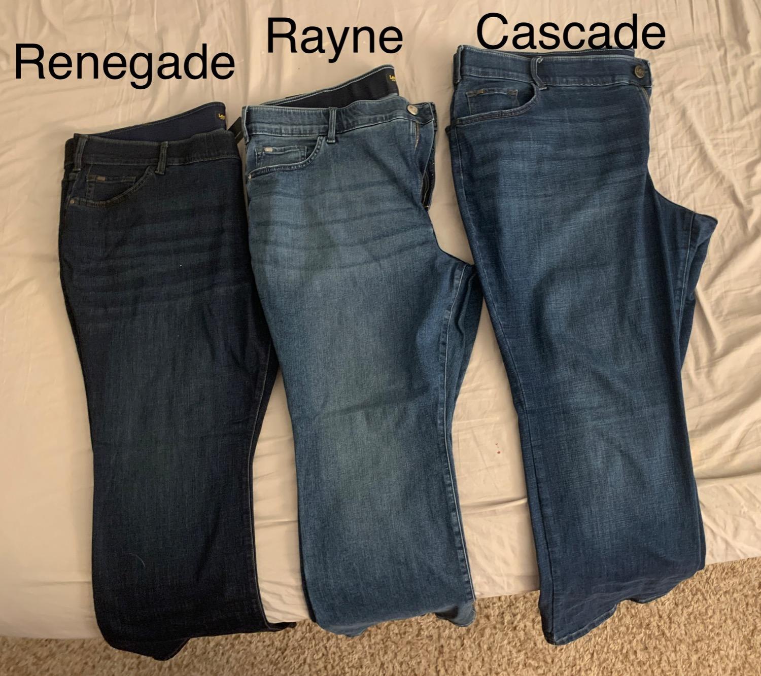 Lee Women's Flex Motion Regular Fit Bootcut Jean customer photo 2