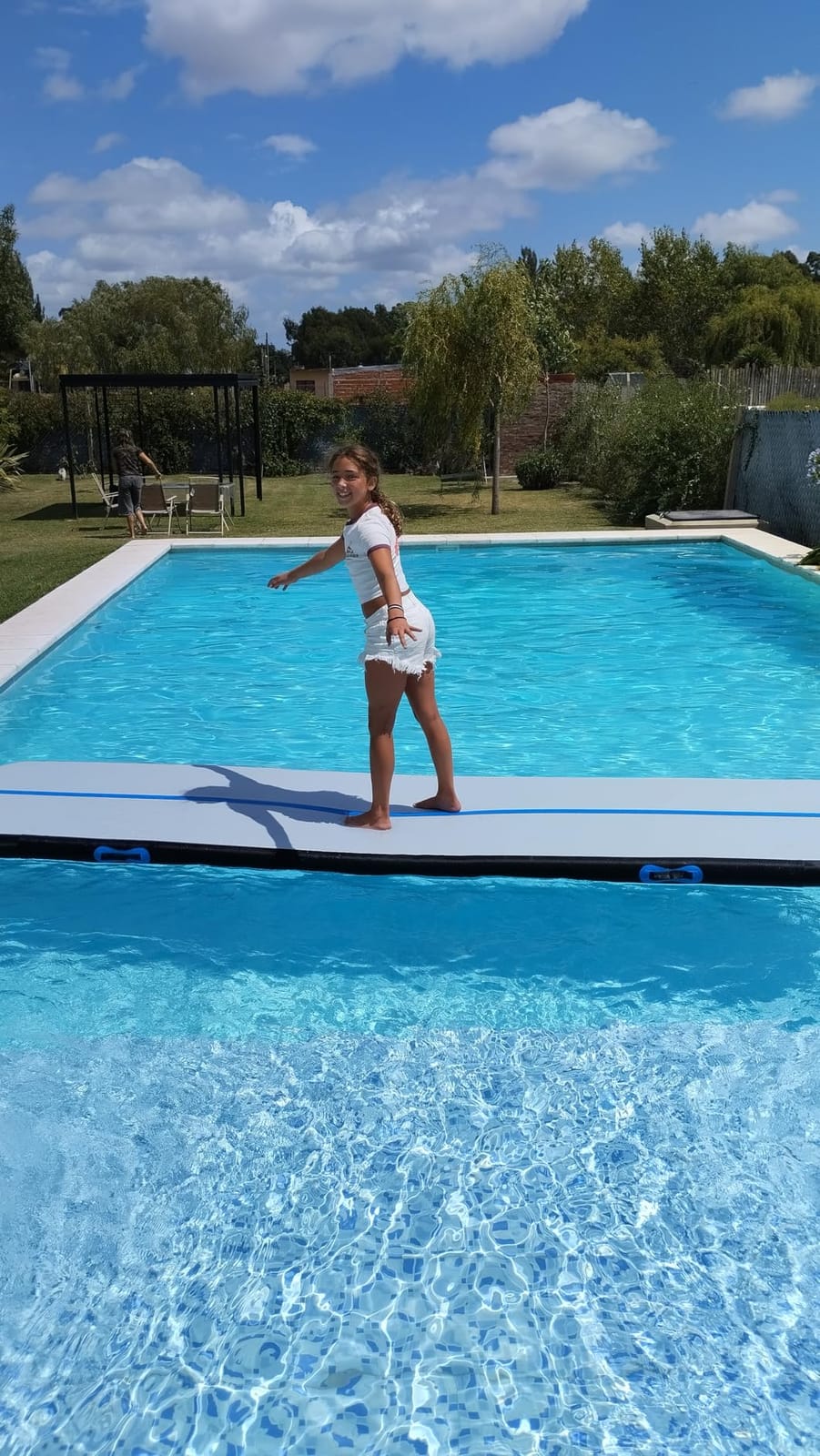 Inflatable Gymnastics Mat Air Tumble Track Tumbling Mats with Pump customer photo 1