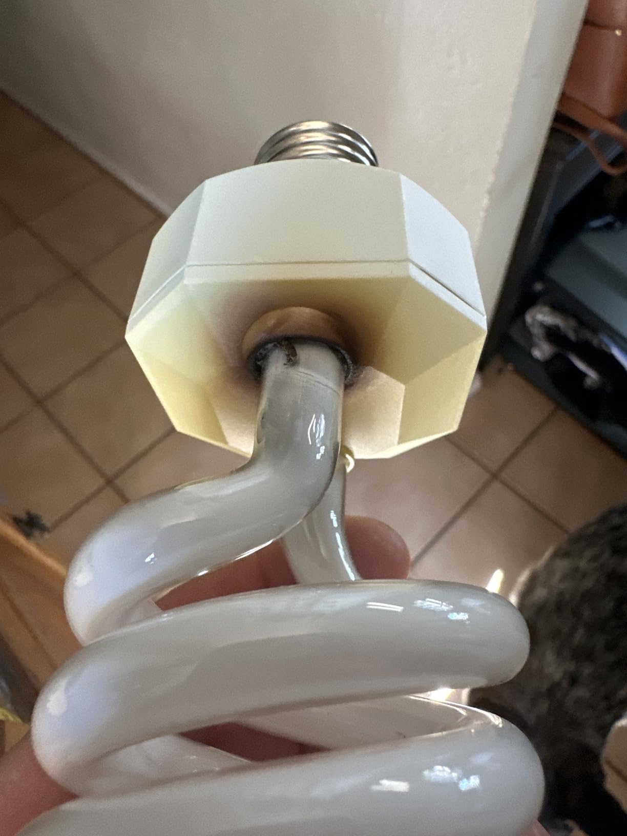 UVB Reptile Light Bulb 10.0, 23W UV Spiral Compact Florescent Terrarium Lamp Ideal for Desert Reptiles Bearded Dragons Lizard Tortoise Iguanas Chameleons Snake - 2 Pack customer photo 1