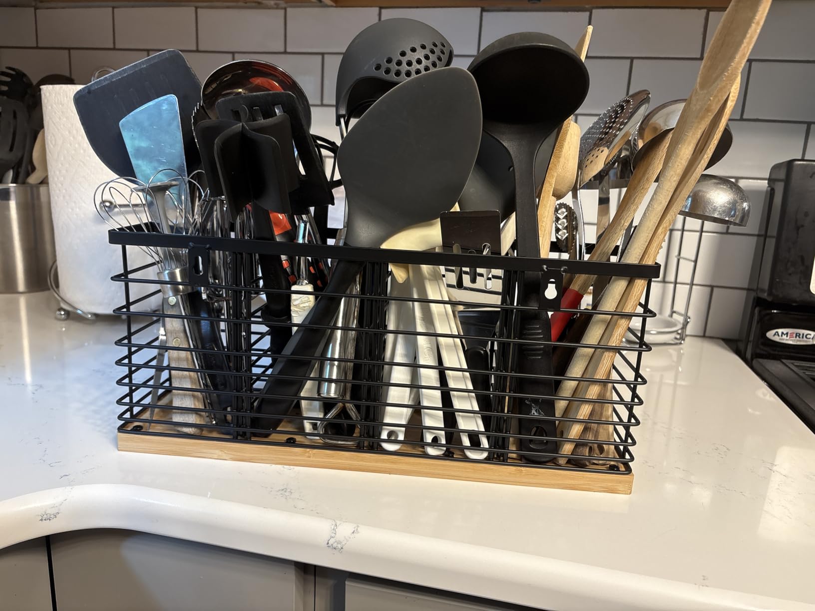 Suli Extra Large Kitchen Utensil Holder Countertop with Removable Divider customer photo 2
