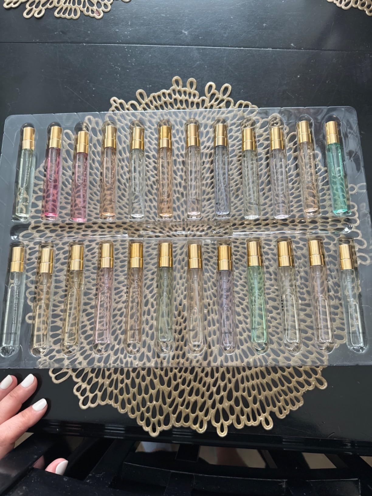 LOVERY 24-Piece Beauty Perfume Sets Gifts Set, Unique Gifts for Women - Mothers Day Gifts for Mom, Wife, Teen Girls, Floral Fragrance Sampler, Travel-Size Perfumes customer photo 1