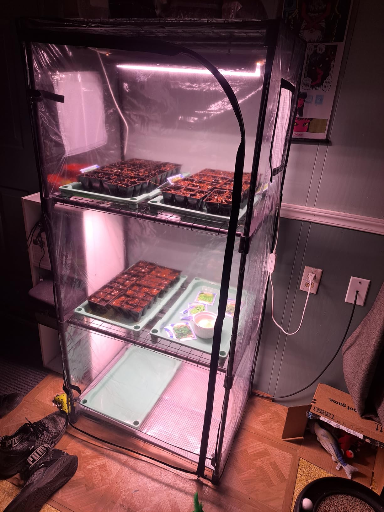 Indoor Greenhouse with Grow Light, 4-Tier Shelf, 26.4x19x61in customer photo 2