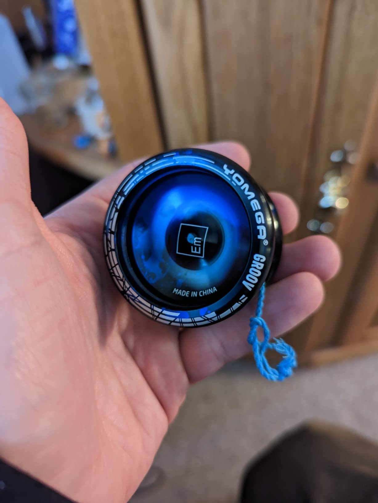 Yomega Groov - Pro Level Aluminum Metal Yoyo for Advance Players - Round Shaped, C Size Ball Bearing Yoyo with Adjustable Responsive/Nonresponsive Play + 3 Month Warranty (Black Red) customer photo 1