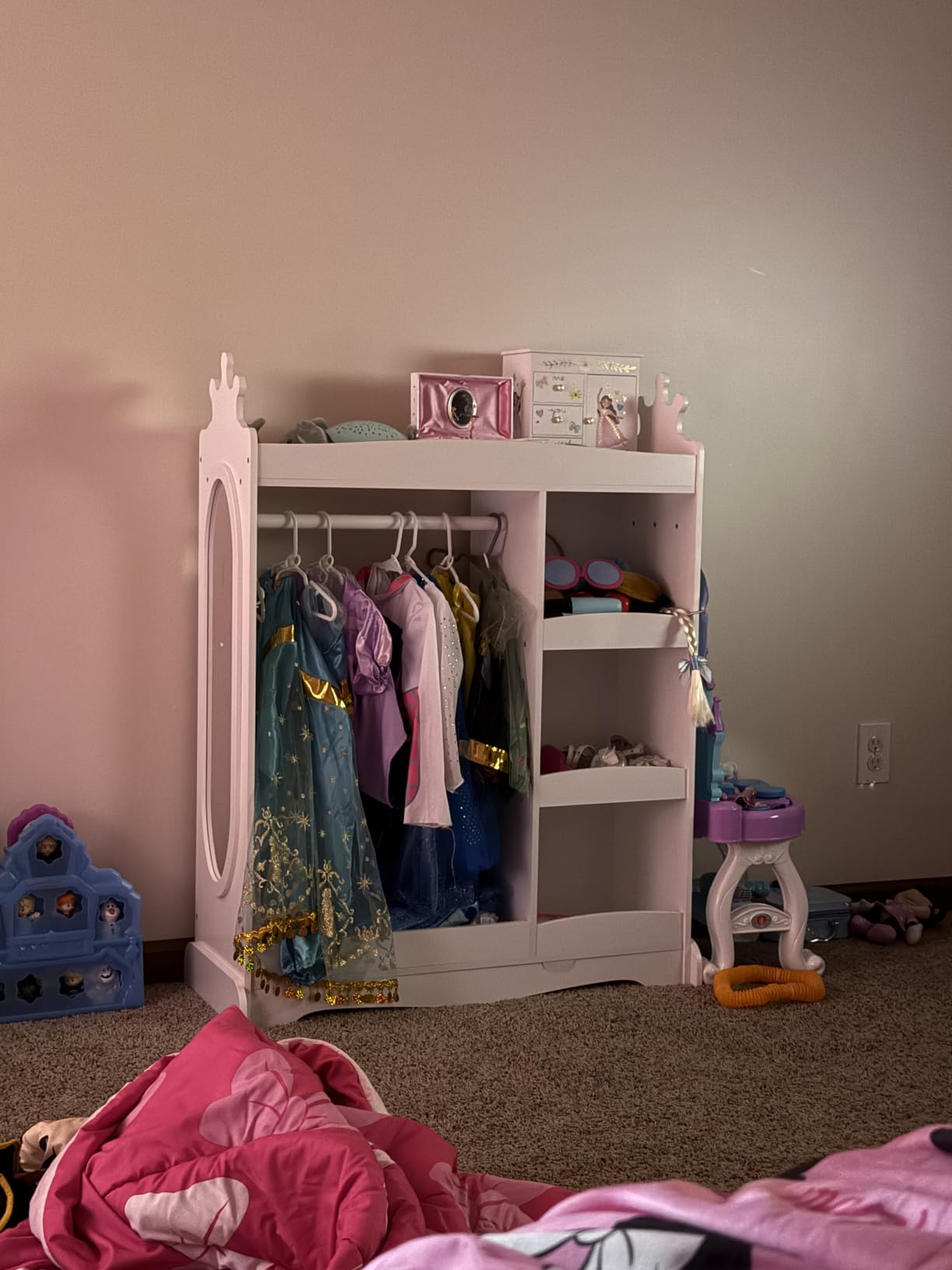 Curipeer Kids Dress up Storage with Mirror, Kids Wardrobe with 3 Hooks, Kids Closet for Girls Boys, Open Hanging Armoire Costume Organizer for Bedroom, Preschool, Classroom, White customer photo 1
