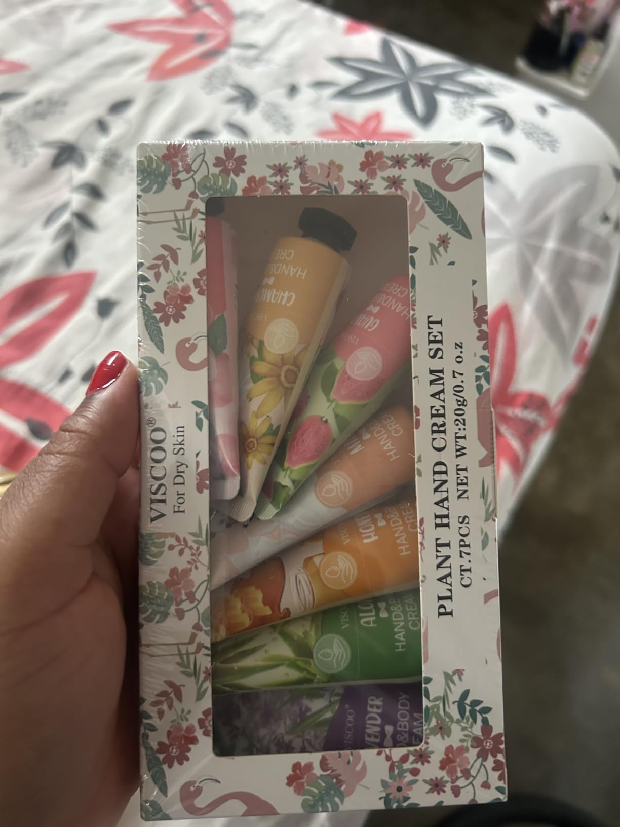 VISCOO 7 Pack Hand Cream Gifts Set for Women, Teacher Appreciation Gift customer photo 1