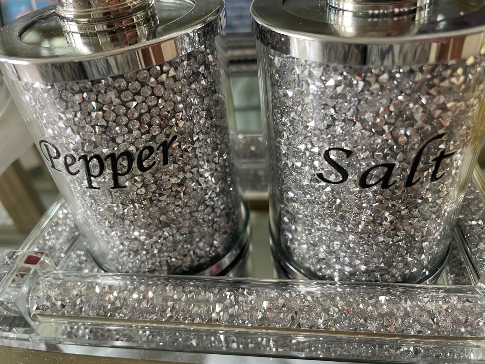 Crystal Salt and Pepper Shakers with Mirrored Tray, Crystal Crushed Diamond Home Decor, Bling Glass Salt and Pepper Shakers, Sparkly Salt Pepper Glass Jar for Kitchen, Dining Table, Restaurant customer photo 2