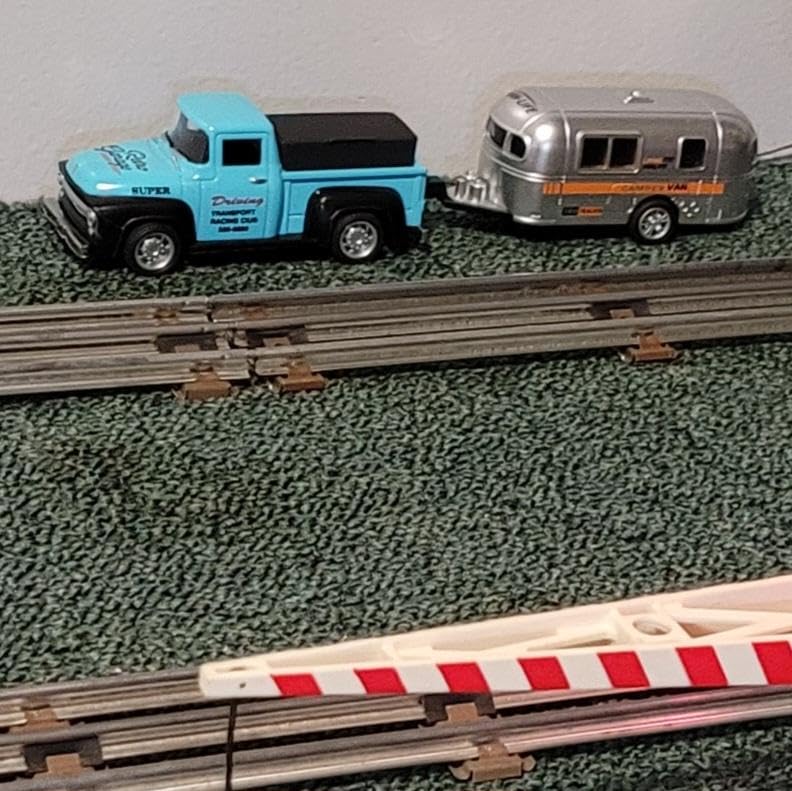 Vintage Blue Pickup Truck Trailer Towing Toy Camper RV Motorhome Toys for Boys Diecast Model Car Metal Pull Back Toy Cars 4 5 6 7 8 Year Old Kids Birthday Gifts Cake Topper Home Office Décor customer photo 1