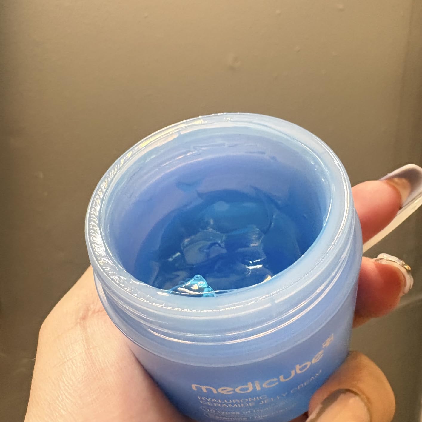 medicube Jelly Cream with Collagen & Niacinamide, 3.71 fl.oz customer photo 2