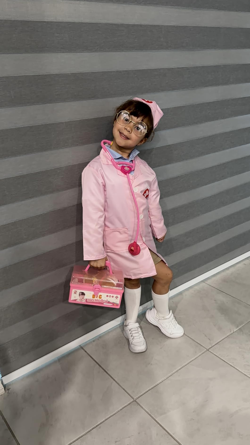 Kids Doctors Play Set Pretend Dress Up Costume for 2+ Year Olds Girls customer photo 1
