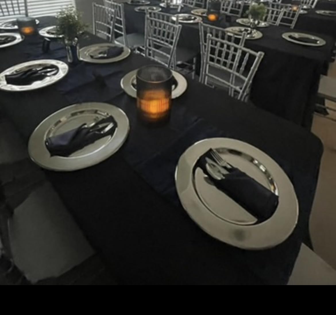 Vesici 12 Pcs Stainless Steel Silver Charger Plates Bulk 13 Inch Round Set | Mirror Finish for Elegant Luxury Table Settings, Metal Charger Plates Ideal for Wedding Dinner Party Banquet Restaurant Hotel customer photo 1