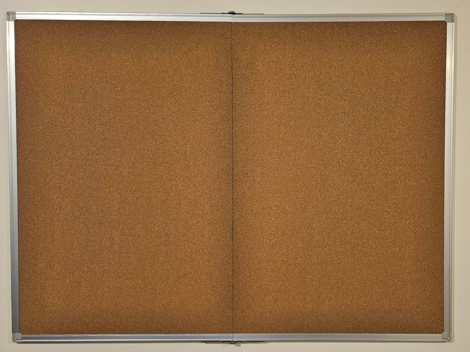 Maxtek Cork Board 48 x 36 in, Large Bulletin Board for Wall Aluminum Framed customer photo 2