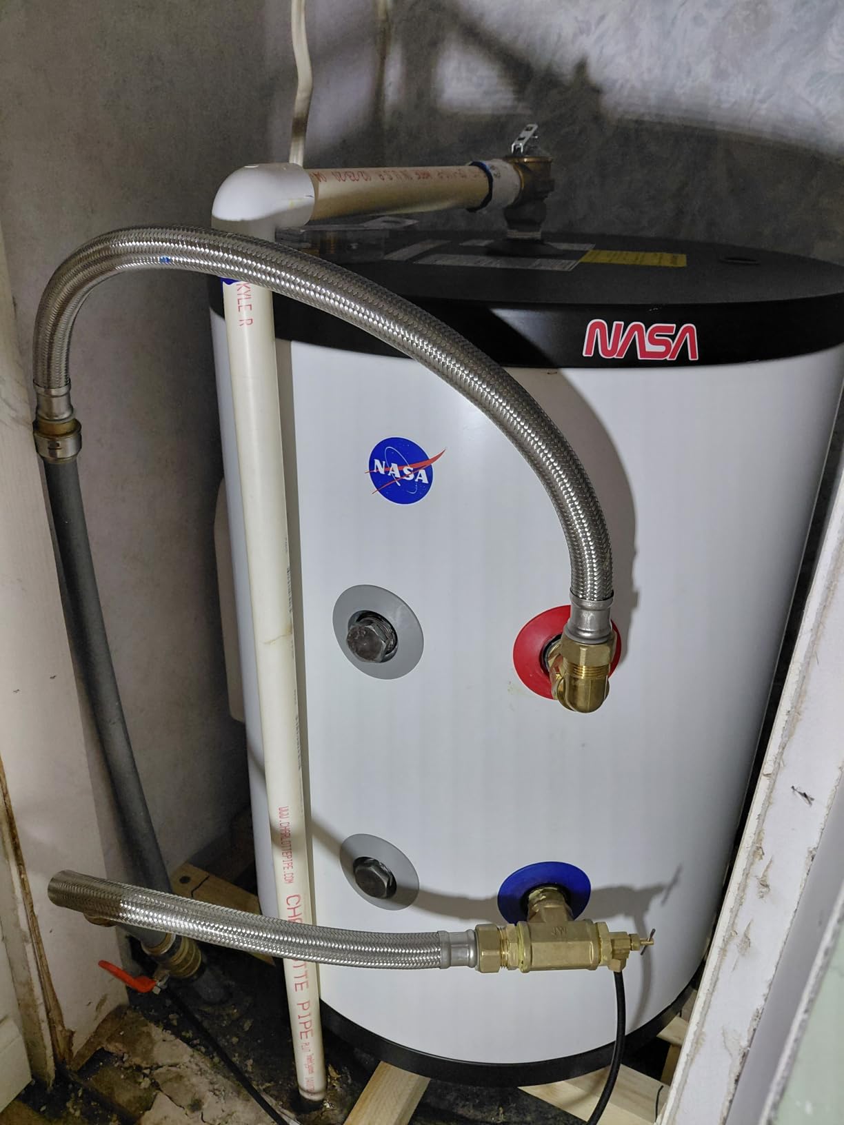 CAMPLUX Tank Water Heater Electric,10 Gallon Point of Use Hot Water Heater (ME100B) 120V 1500W, Easier Using with Adjustable Thermostat, Save Time, UL Listed customer photo 2
