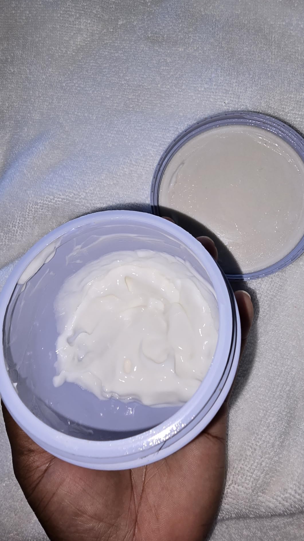 eos Cashmere Whipped Oil Body Butter- Vanilla, Moisturizing Formula, 10 oz customer photo 1