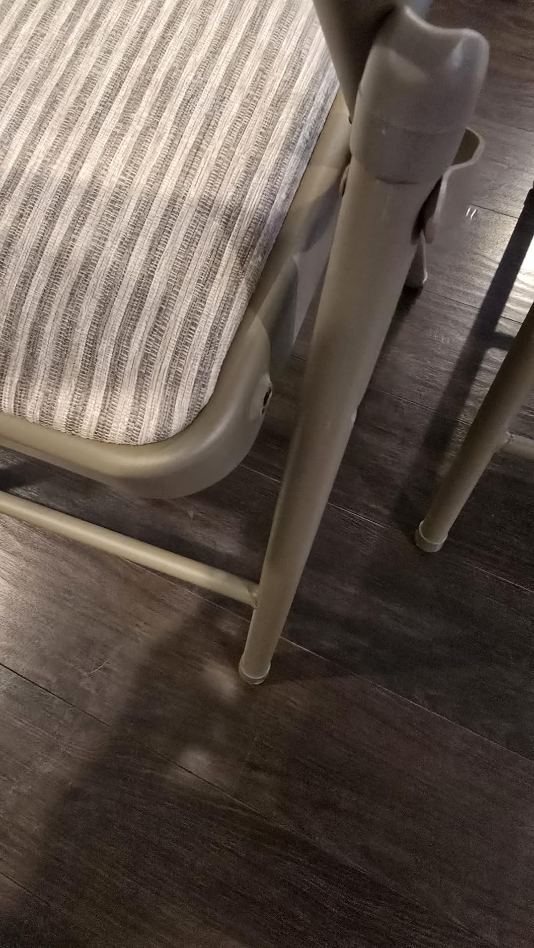 Nazhura 4 Pack Folding Chairs, Fabric Dining Chair Set with Padded Cushion and Back, Indoor Outdoo Seat for Home Office Events Wedding Party (Oatmeal Strip Fabric Seating) customer photo 2