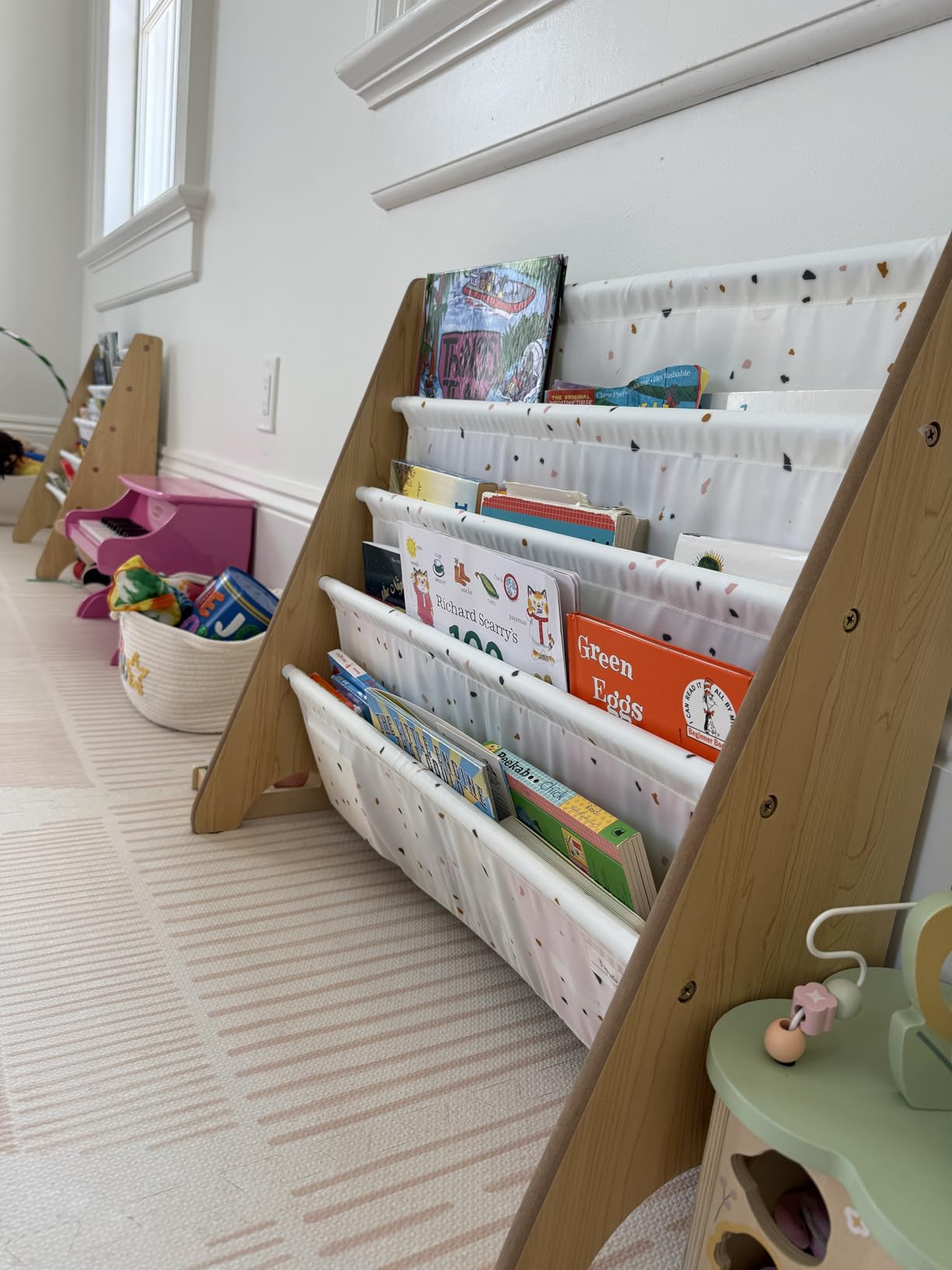 3 Sprouts Recycled Kids Bookshelf, Holds 35 Books, 4-Tier, Gingham Beige customer photo 1