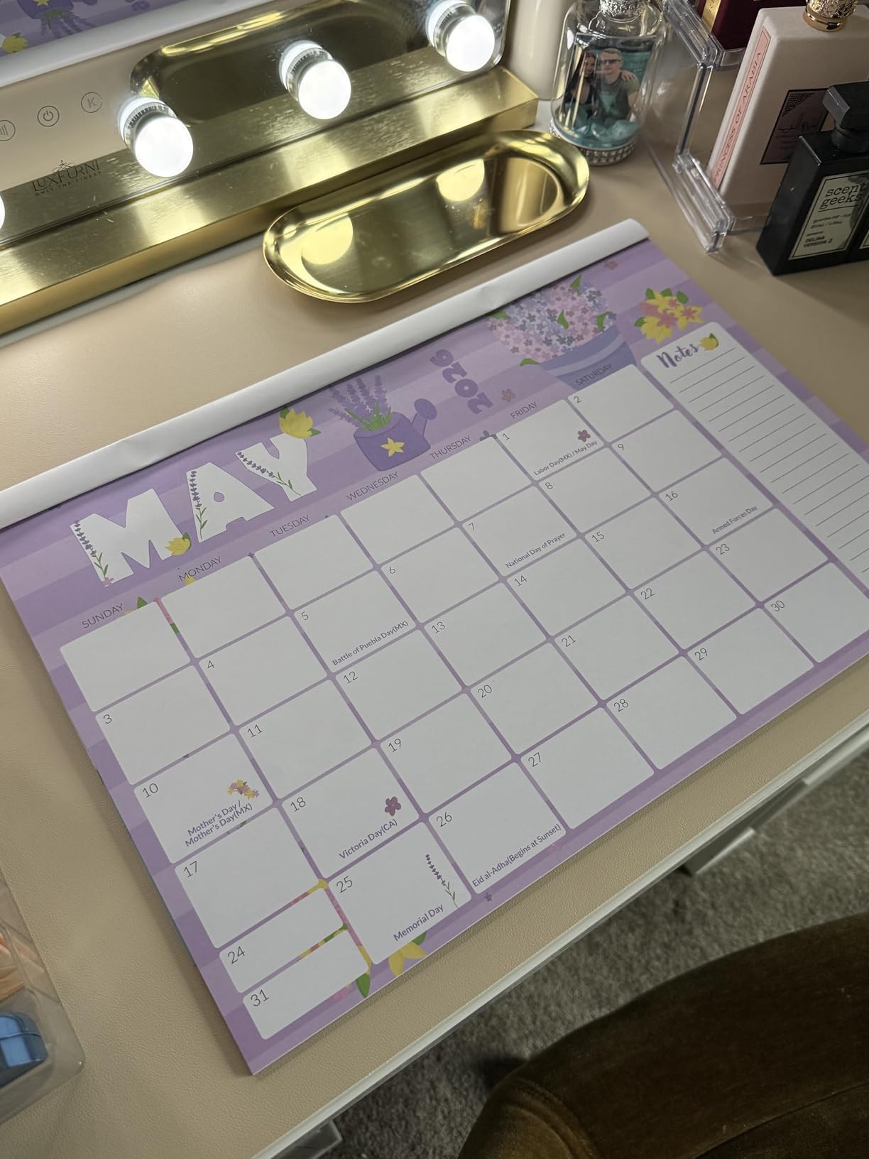 SUNEE Desk Calendar 2026-2027, 17