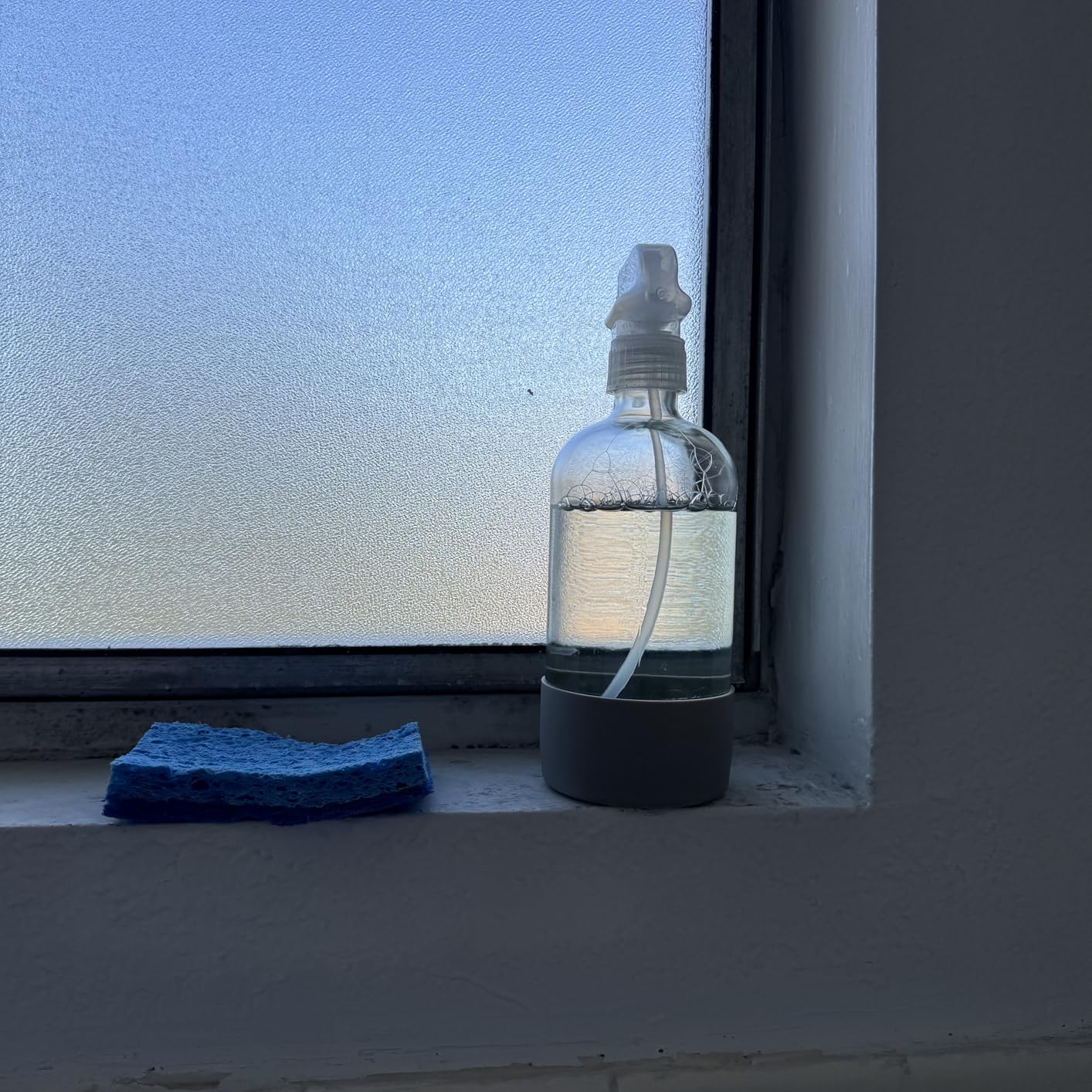 Glass Spray Bottles - 2 Pack 16 oz Clear Spray Bottles with Silicone Sleeve | Adjustable Nozzle, Mist/Stream, Refillable, Leak-proof, Anti-slip, Perfect for Hair, Cleaning Solutions, Plants, Blue&Grey customer photo 2