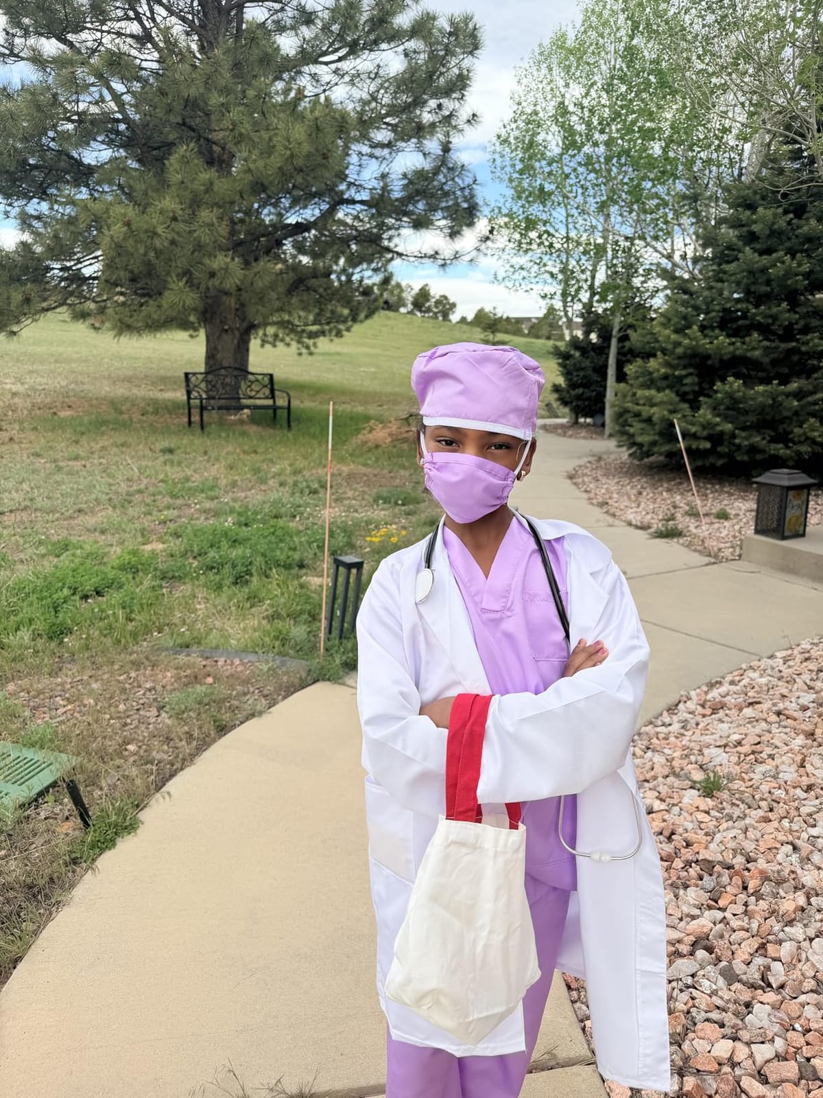 Meland Doctor Costume for Kids 3-10, Pretend Play Career Dress Up with Bag customer photo 2