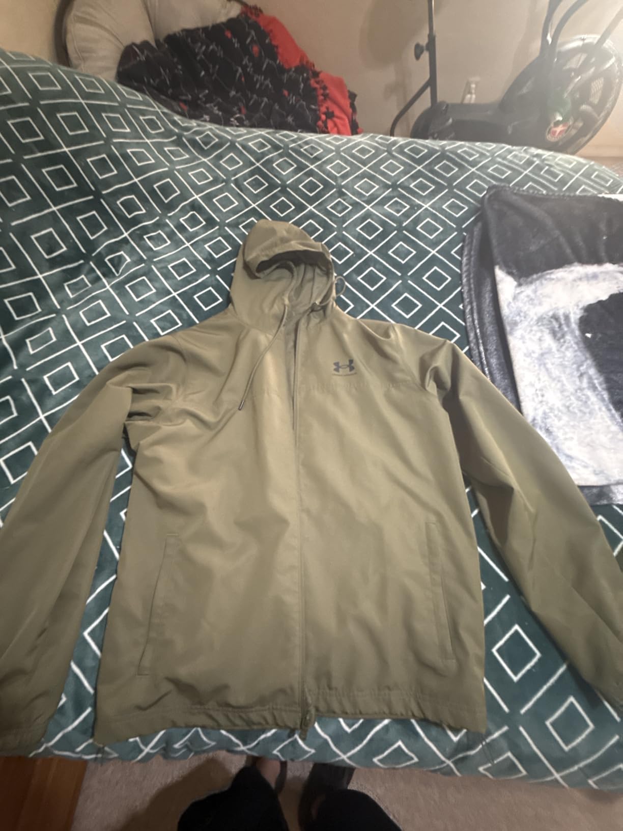 Under Armour Rival Woven Windbreaker customer photo 1