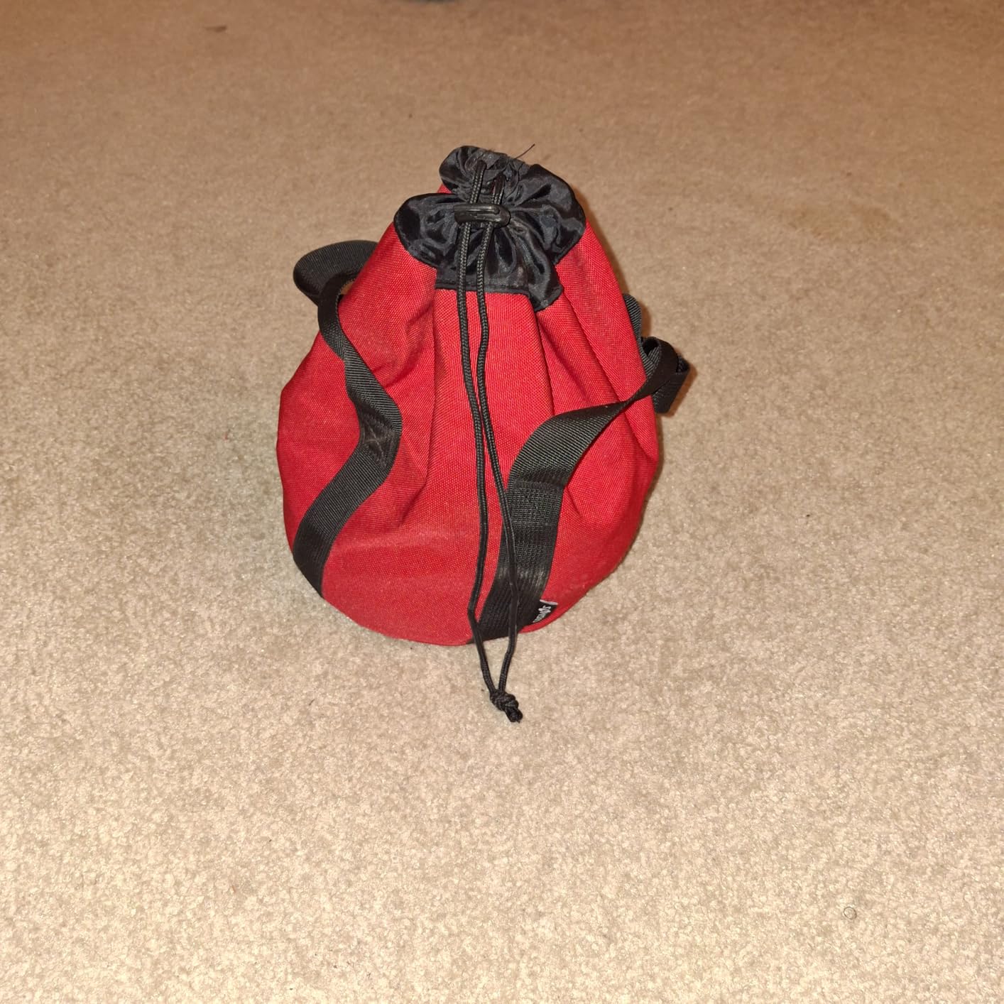 Cosmos Shot Put Bag with Comfortable Handle and Foam Pad, Portable Shot Put Ball Carry Bag for Carrying Single Ball from 6 LBS to 16 LBS customer photo 2
