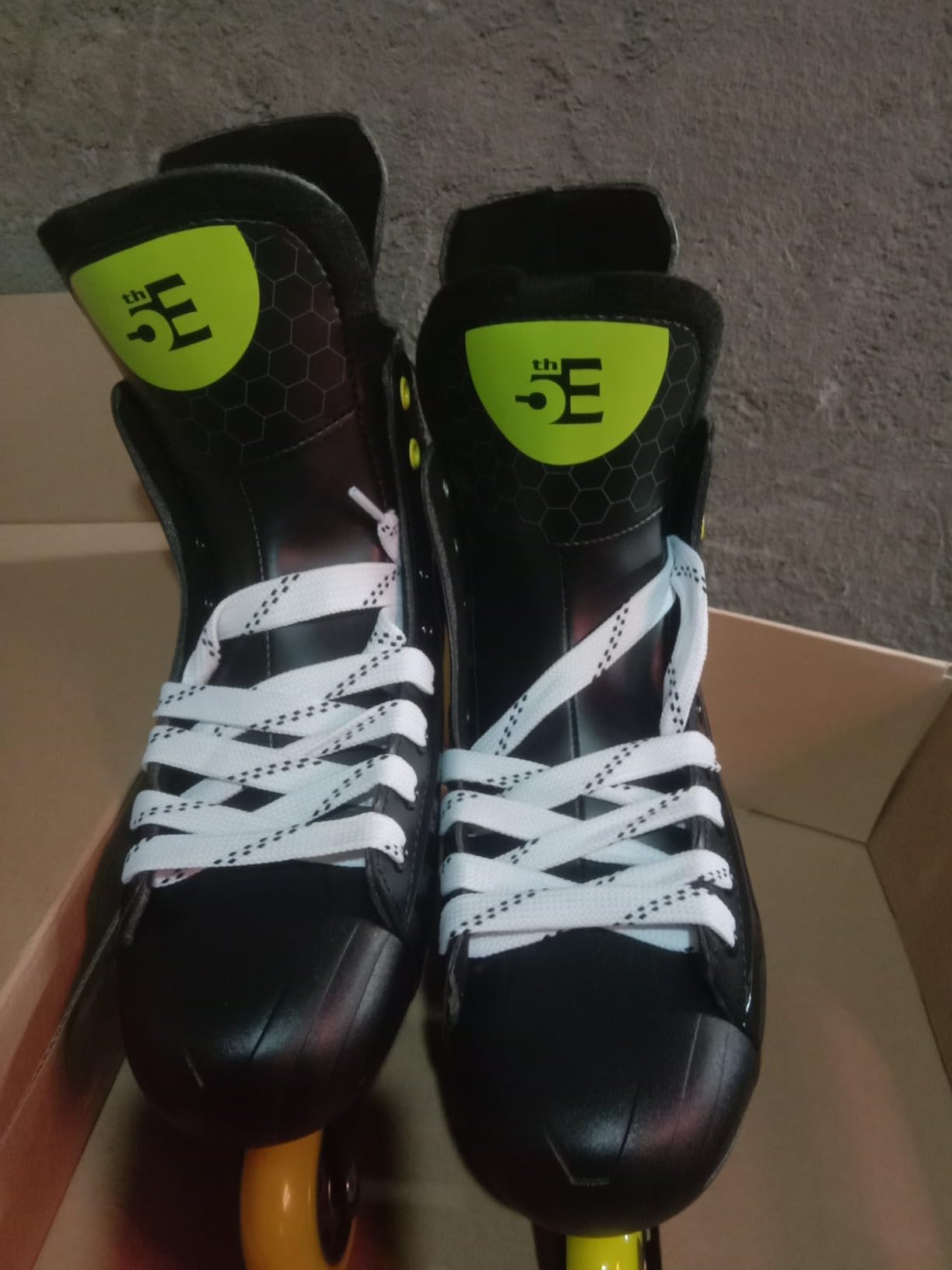 5th Element Enforcer Inline Roller Hockey Skate for Indoor and Outdoor customer photo 2