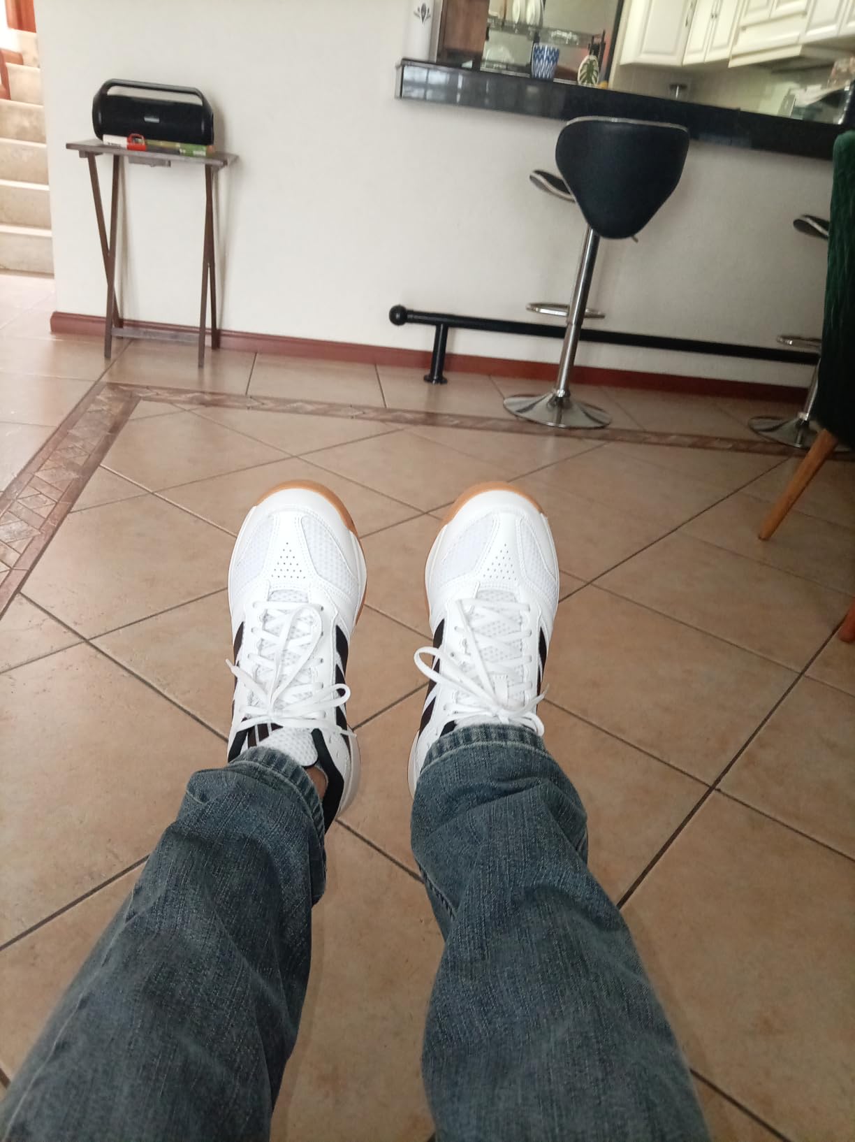 adidas Men's Ligra 8 Indoor Volleyball Shoes customer photo 2