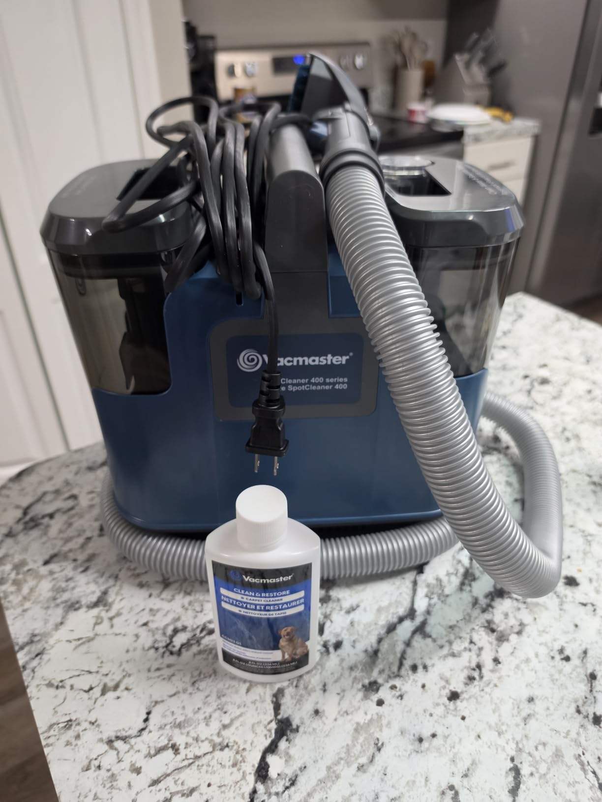 Vacmaster 400 Series Portable Carpet & Upholstery Spot Cleaner Machine | 16Kpa Power Suction with Versatile Tools for Pets, Area Rugs and Couches - SCB301 customer photo 2