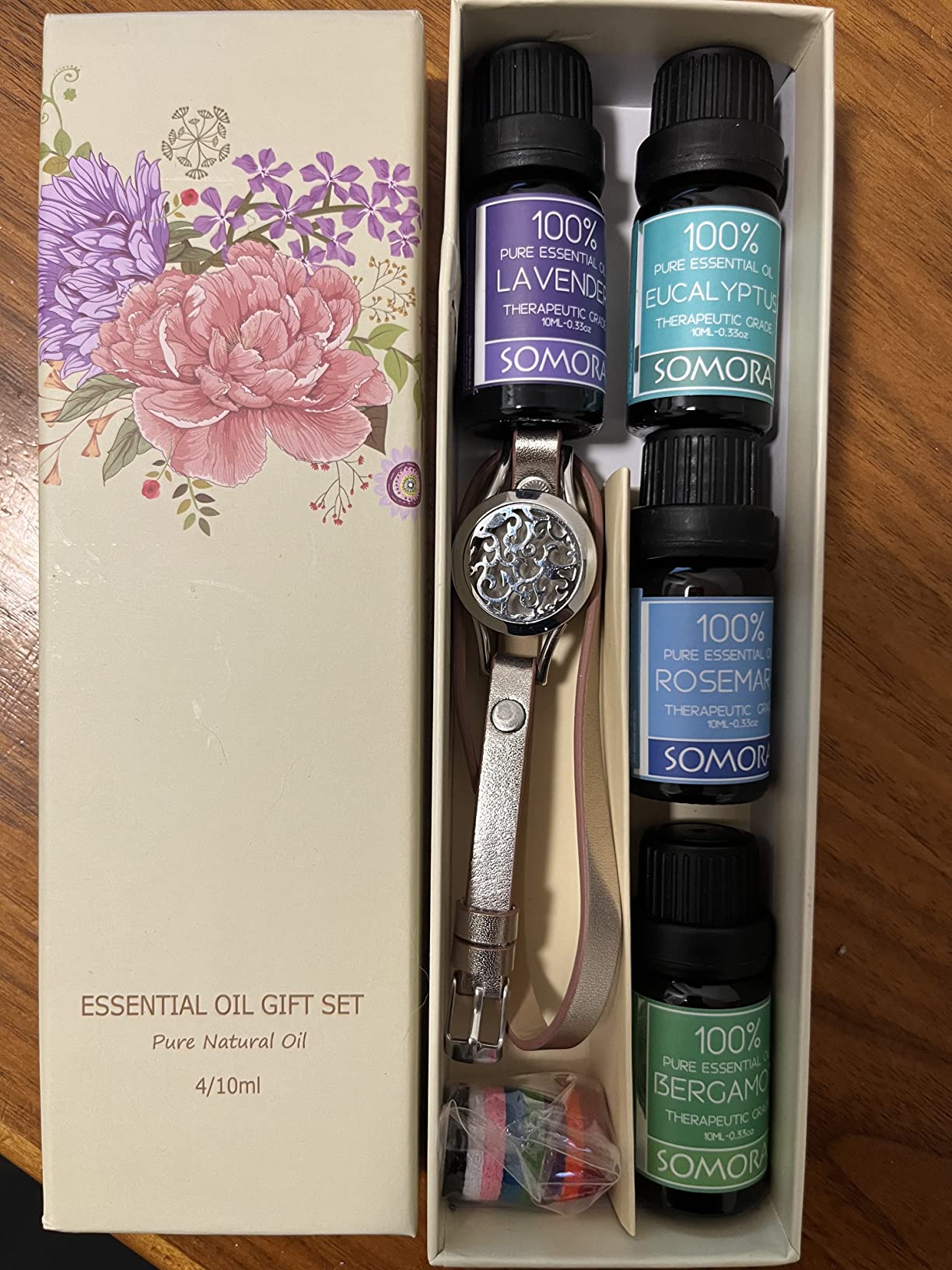 Birthday Gifts for Women Mom, Aromatherapy Diffuser Bracelet Gift Set,Gold customer photo 1