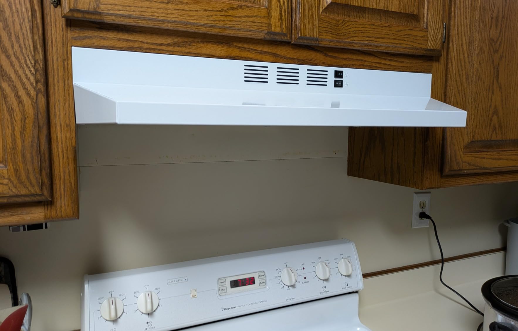 FIREGAS Black Range Hood 24 inch, 300 CFM Under Cabinet Kitchen Hood customer photo 2