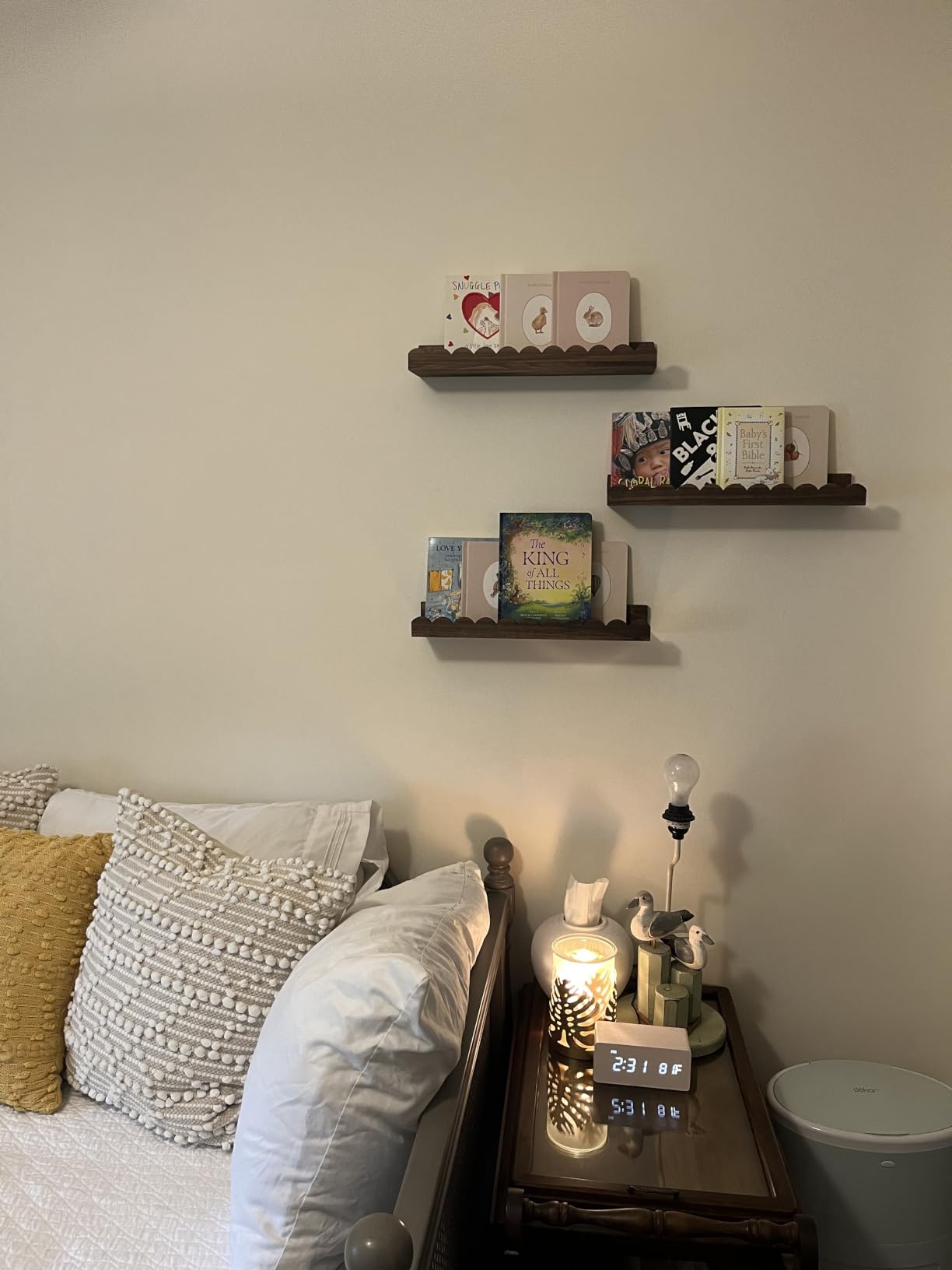 Shario Nursery Book Shelves, 4-Pack White Floating Shelves for Wall Kids, Scalloped Shelves, Wall Book Shelves for Bedroom Kids, Toddler Room, Baby Room, Nursery Decor customer photo 2