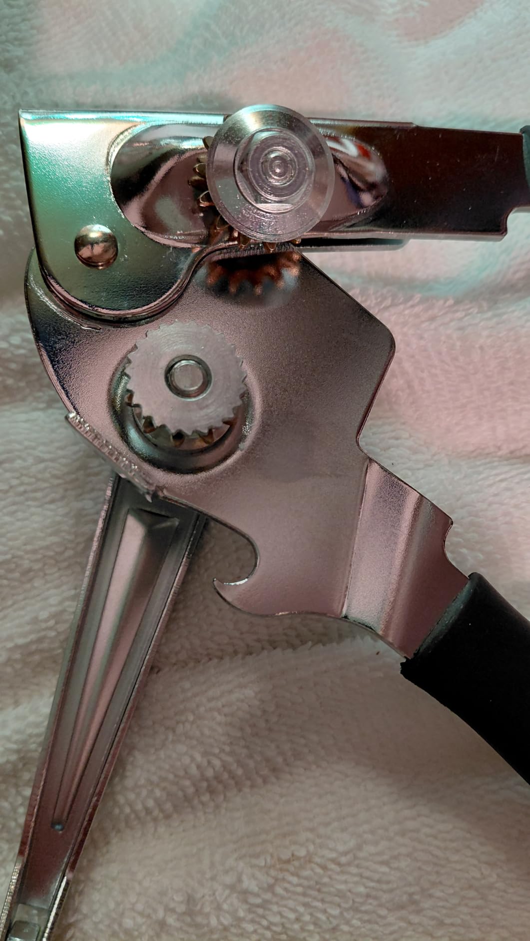 Heavy Duty Commercial Manual Crank Can Opener,Easy for Seniors & Arthritis customer photo 2