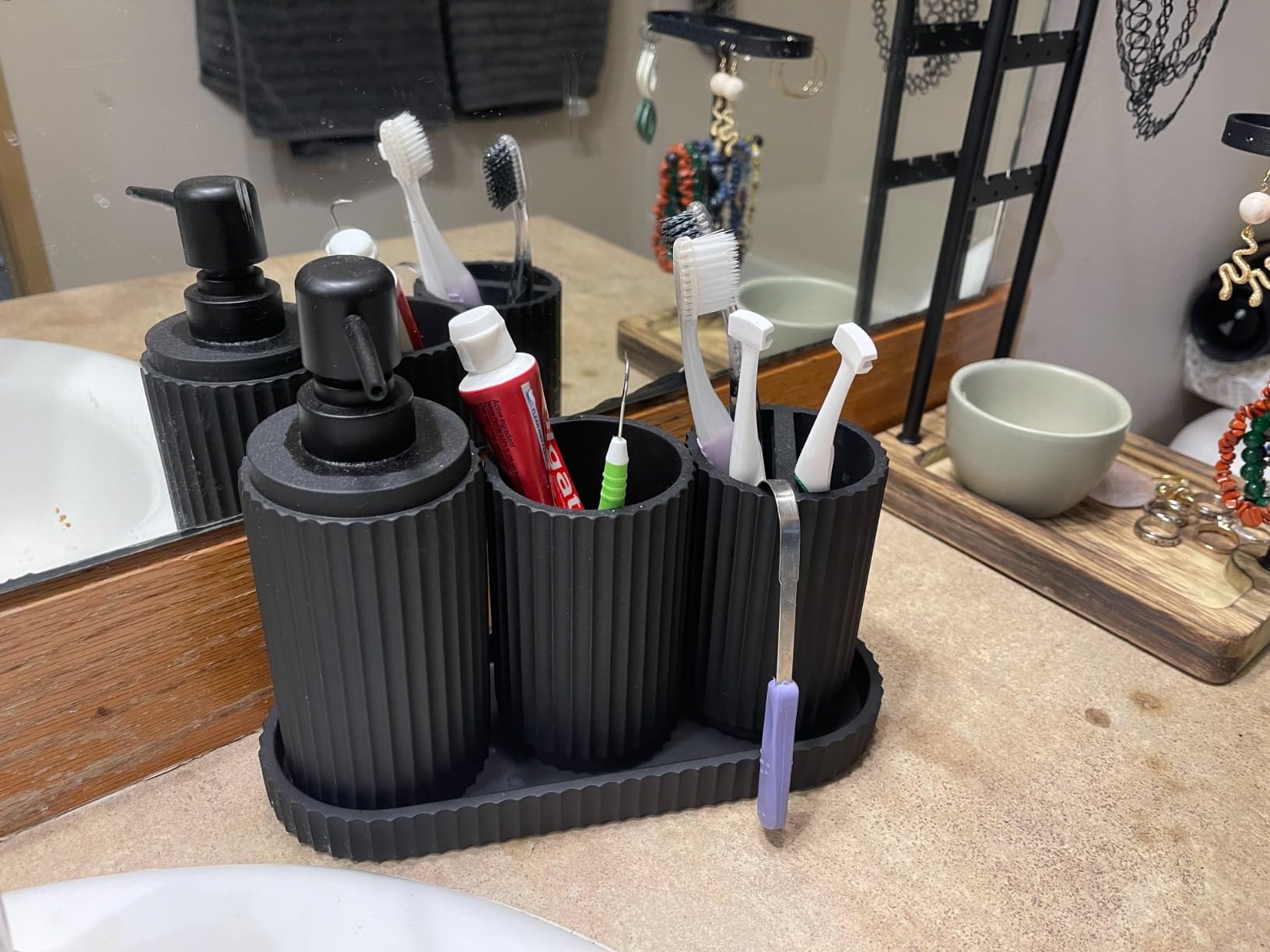 Beige Bathroom Accessory Set - 6 Pcs: Toothbrush Holder, Lotion & Foaming Soap Dispensers, Qtip Holder, Vanity Tray, Bathroom Tumbler - Countertop Organizer customer photo 2