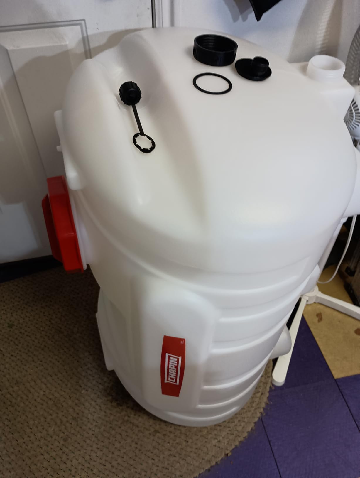 Chapin 97004: 15 Gallon Water Storage Tank, Utility Water Tank, Water Supply, for Farms, Acreage, Gardens, Orchards, Translucent White customer photo 1