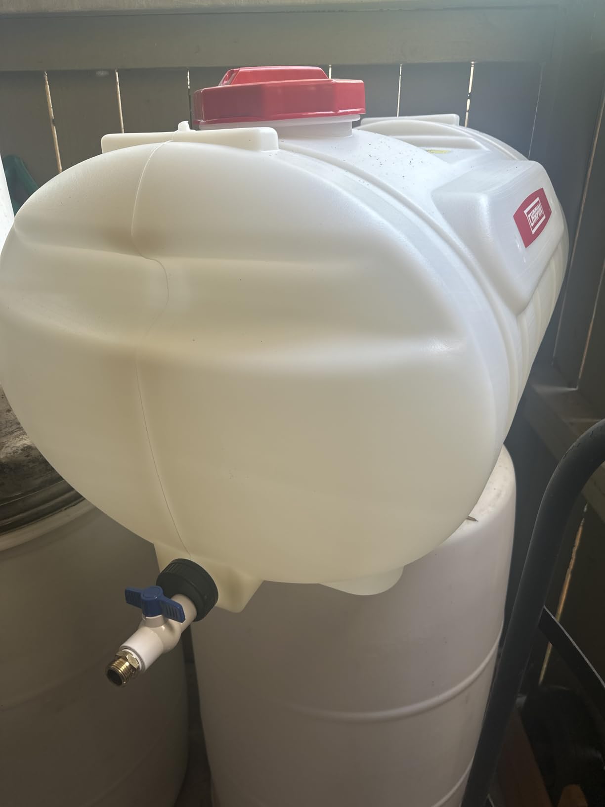 Chapin 97004: 15 Gallon Water Storage Tank, Utility Water Tank, Water Supply, for Farms, Acreage, Gardens, Orchards, Translucent White customer photo 2