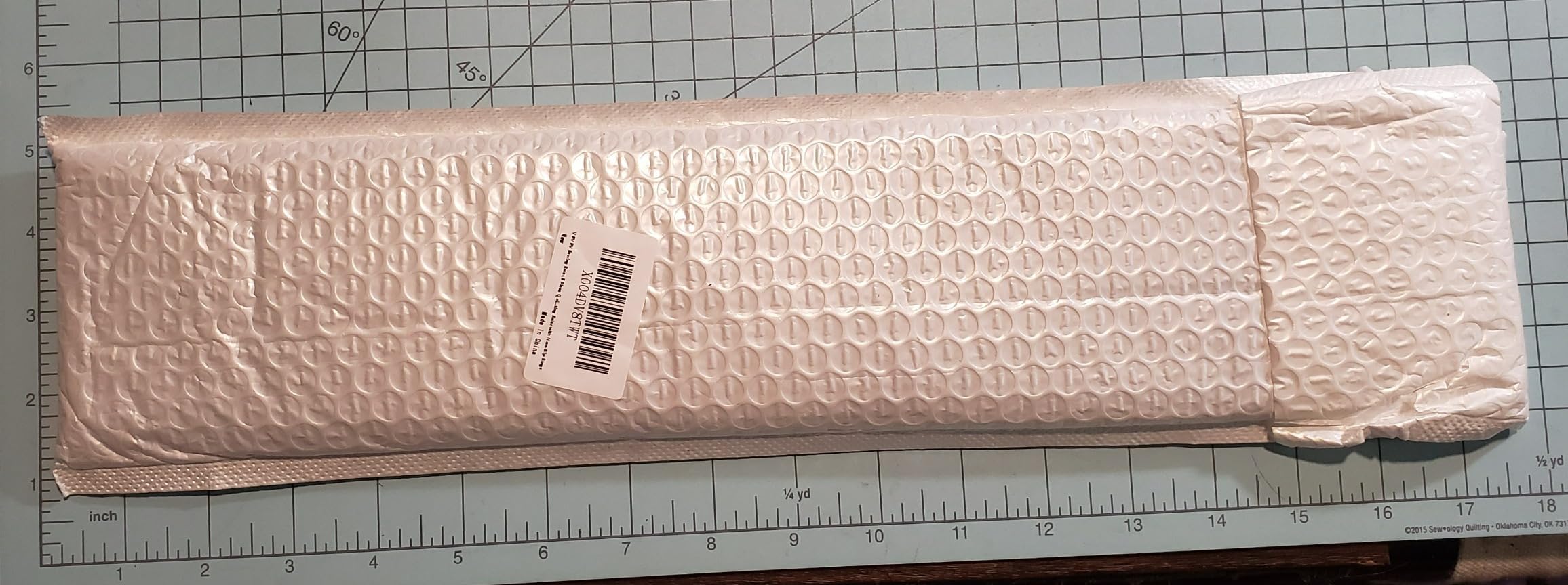 Sewing Ruler,5 Piece Quilting Rulers,3 x17 Inch,1.5 x17 Inch,3 x12 Inch,1.5 x10 Inch,1 x6 Inch,Acrylic Ruler,Cutting Ruler with Non-Slip Rings (Black and White) customer photo 2