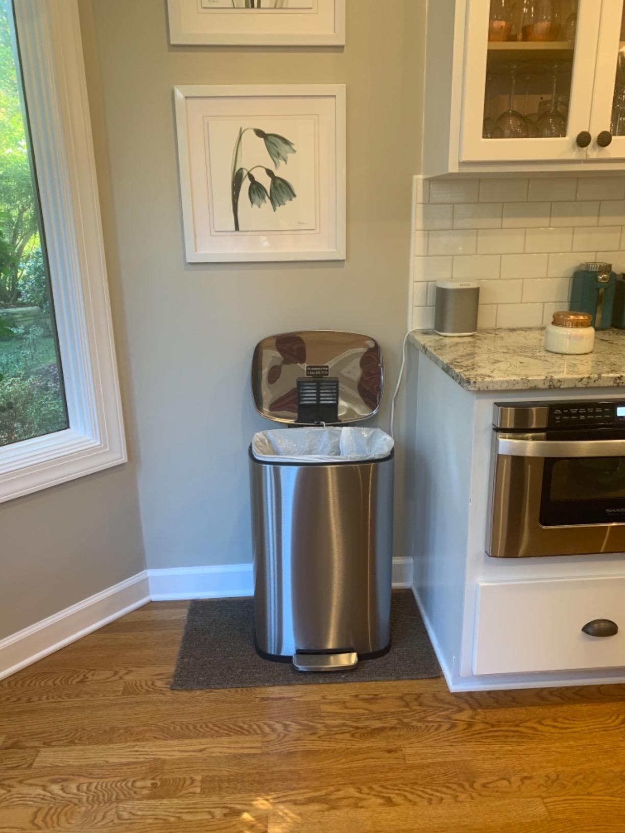 iTouchless 13.2 Gal / 50L Slim Step Pedal Kitchen Trash Can | Odor Filter customer photo 2