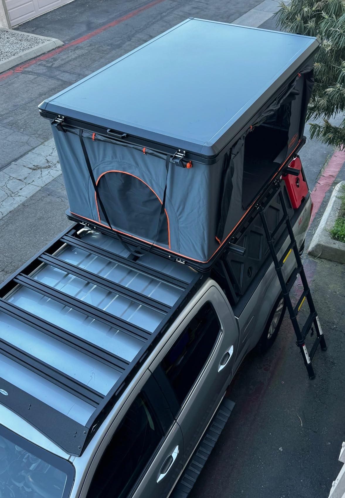 Rooftop Tent Hard Shell with Winter Insulation for 4-Season Camping customer photo 2
