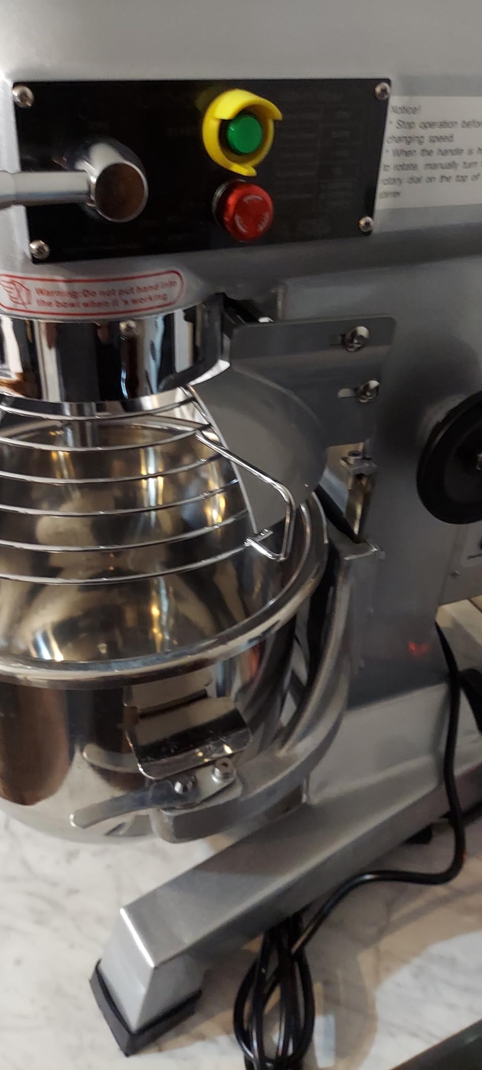 LEEVOT 30 Qt 1250W Commercial Food Mixer, Commercial mixer 3 Speeds Adjustable Heavy Duty Stand Mixer with Stainless Steel Bowl for Bakery Pizzeria. customer photo 1