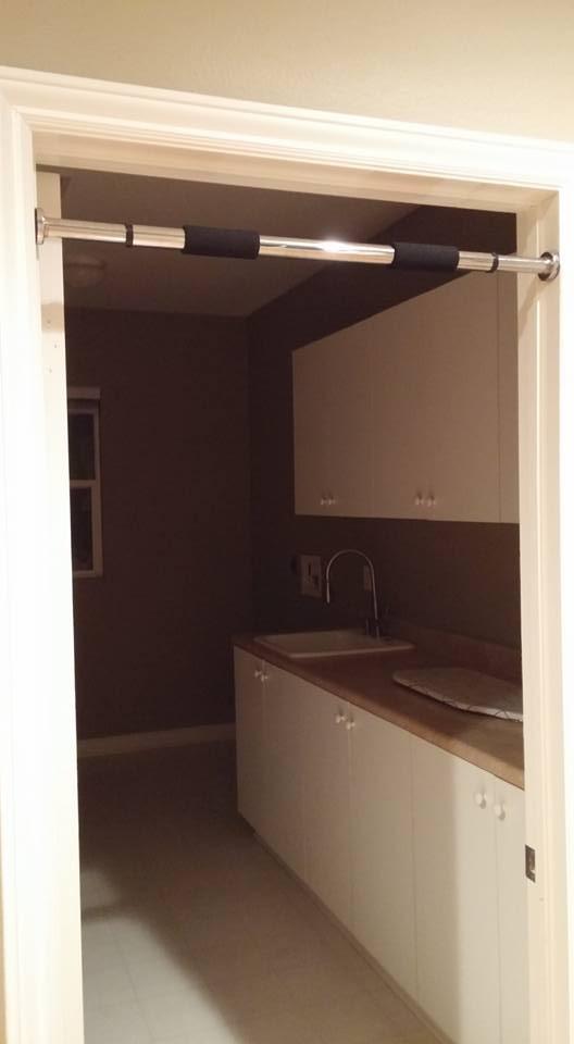 Sunny Health & Fitness Adjustable Doorway Chin Up/Pull Up Bar customer photo 2