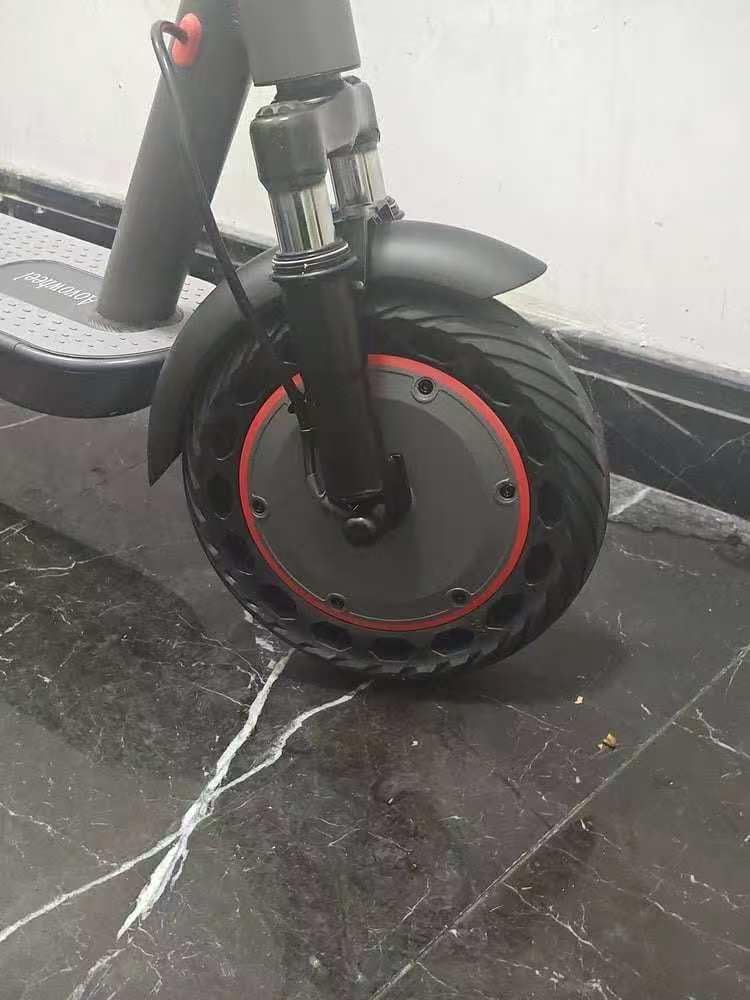Aovowheel Electric Scooter for Adults, Folding E Scooter Commuting Scooters customer photo 2