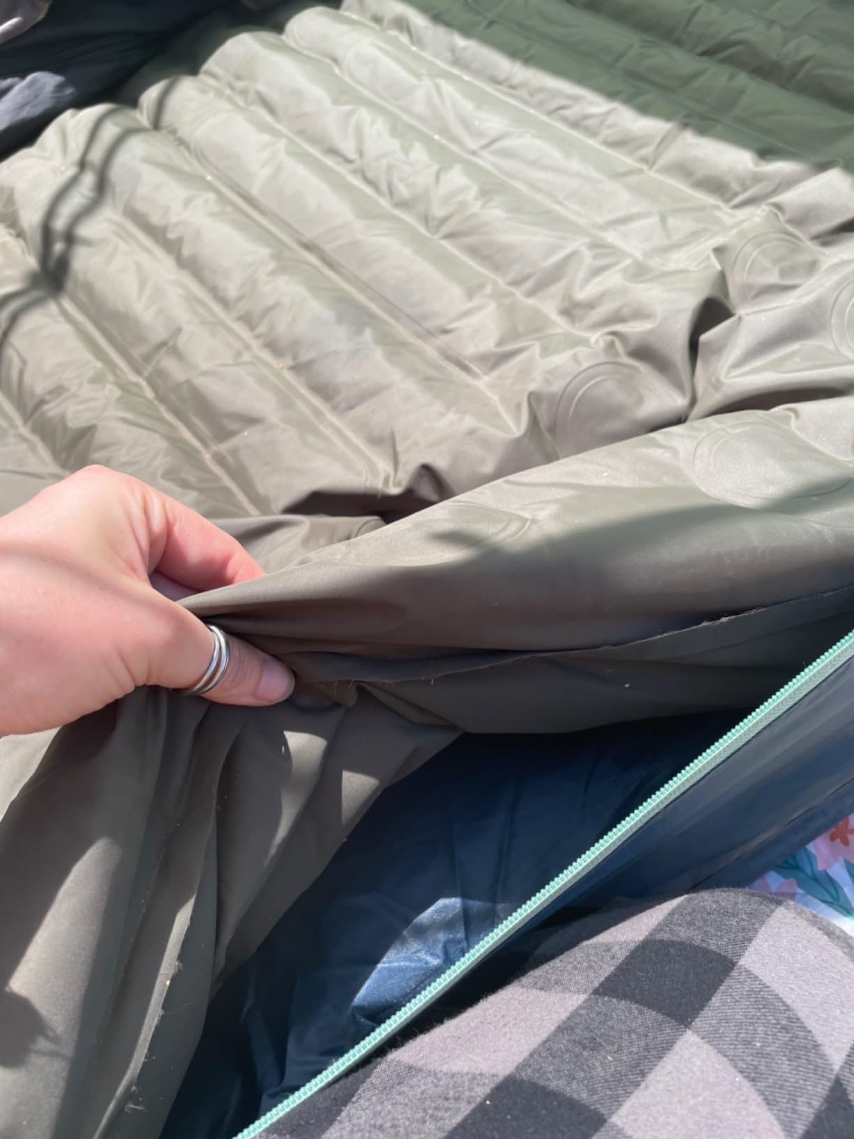 Elegear 5.5” Thick Double Sleeping Pad for Camping, Inflatable, Full customer photo 1