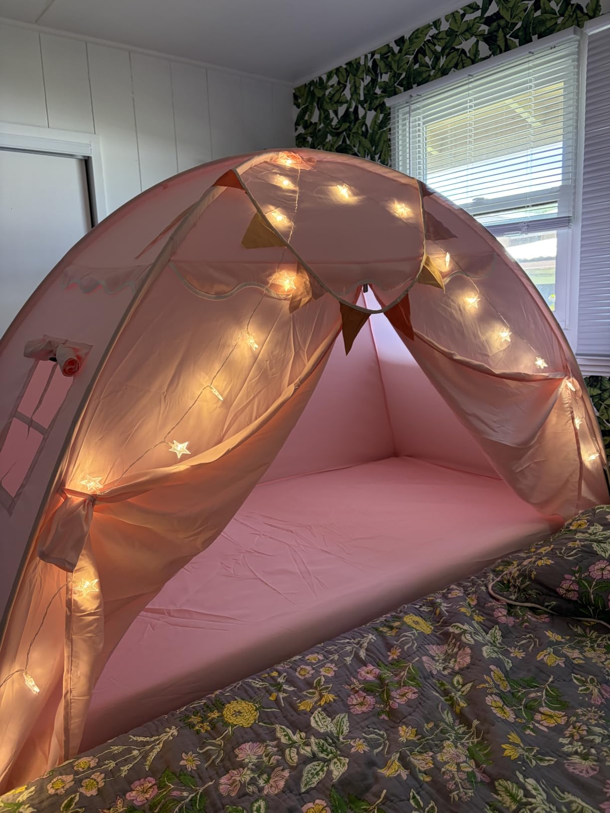 Sumbababy Twin Bed Tent for Kids, Toddler Bed Canopy Indoor Tent for Boys Girls with Star Lights & Flags, Queen Size Kids Tents for Inside Bedroom (Golden Beige) customer photo 1