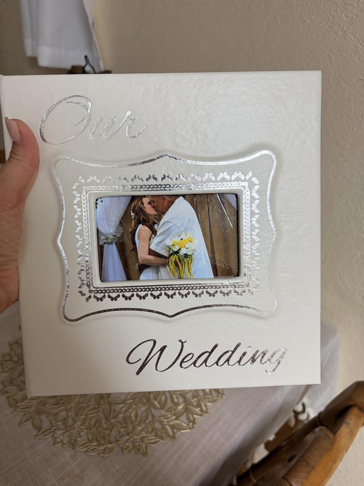 Dunzoom Our Wedding Photo Album 200 Pcs 4x6, Leather Double Heart Design customer photo 1