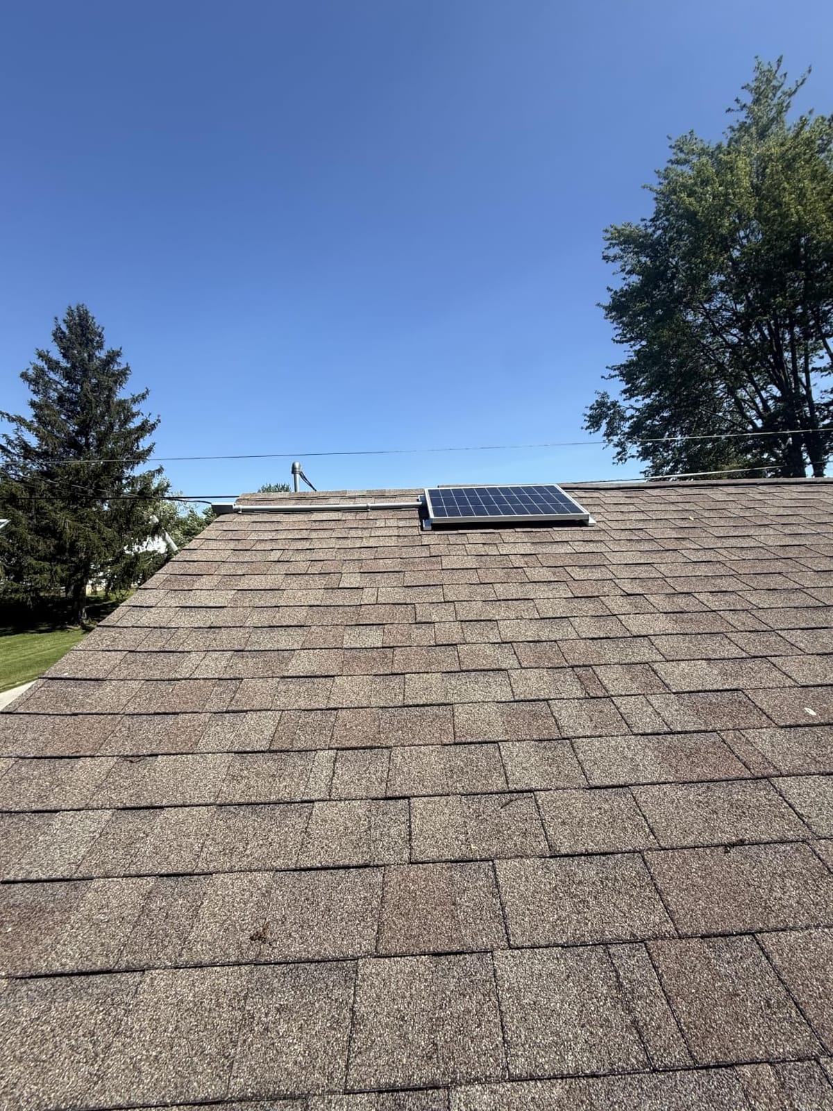 Renogy 2 Pack 200 Watt Solar Panels N-Type, 16BB 25% High-Efficiency customer photo 1
