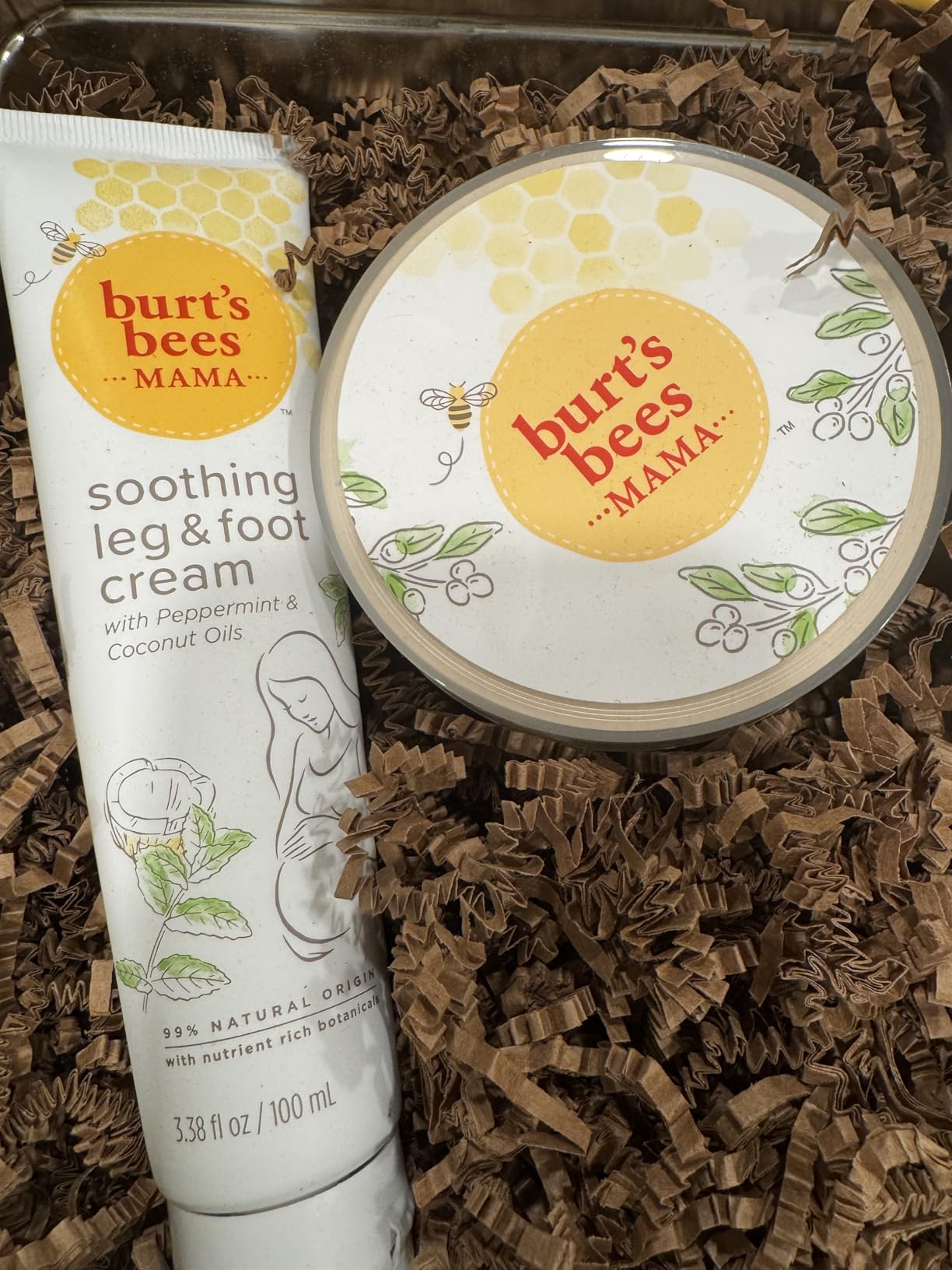 Burt's Bees Tips and Toes Kit Gift Set, 6 Travel Size Products customer photo 2
