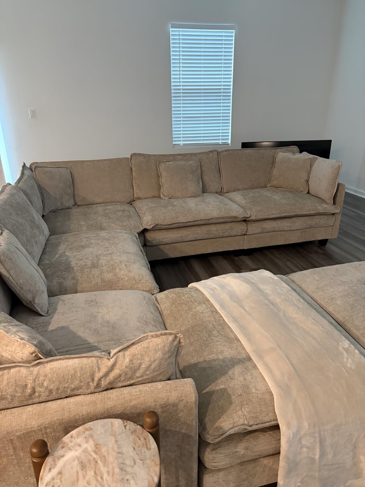 GNIXUU Oversized 7 Seater Modular Sectional Sofa, Deep Seat Cloud Couch customer photo 1
