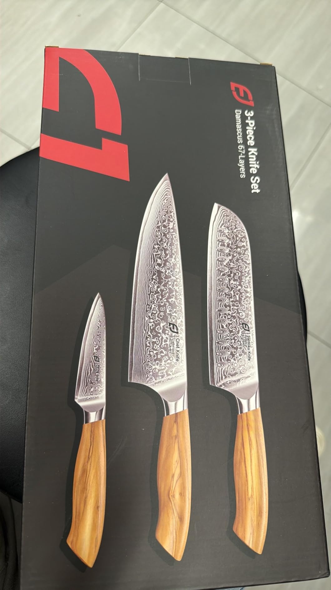 Emojoy 3-Piece Japanese Damascus Steel Knife Set, Olive Wood Handle & Box customer photo 1