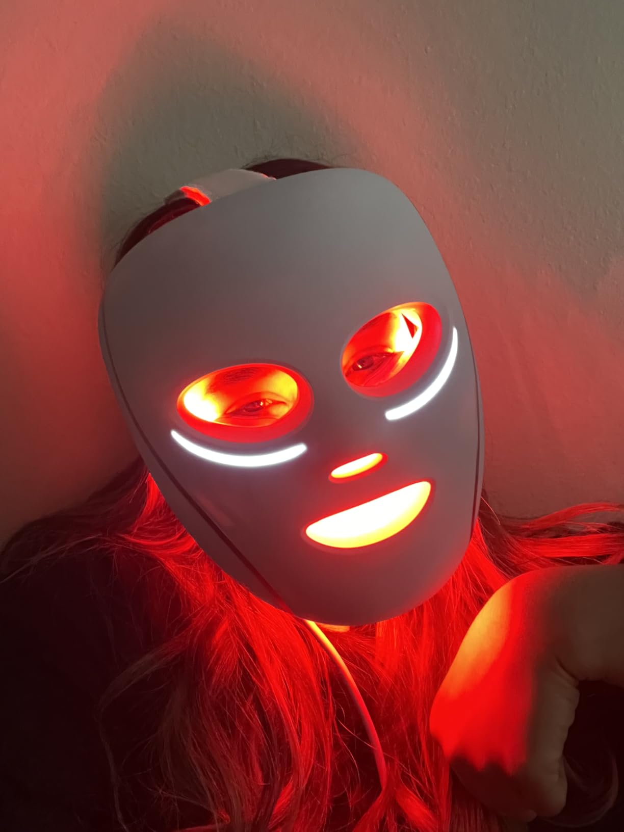 Shark CryoGlow LED Face Mask, Red Light Therapy, Under-Eye Cooling, FW312PL | Red, Blue & Deep Infrared Light, Skincare Device for Fine Lines & Acne, Clinically Tested & FDA-Cleared, 4 Modes, Lilac customer photo 1