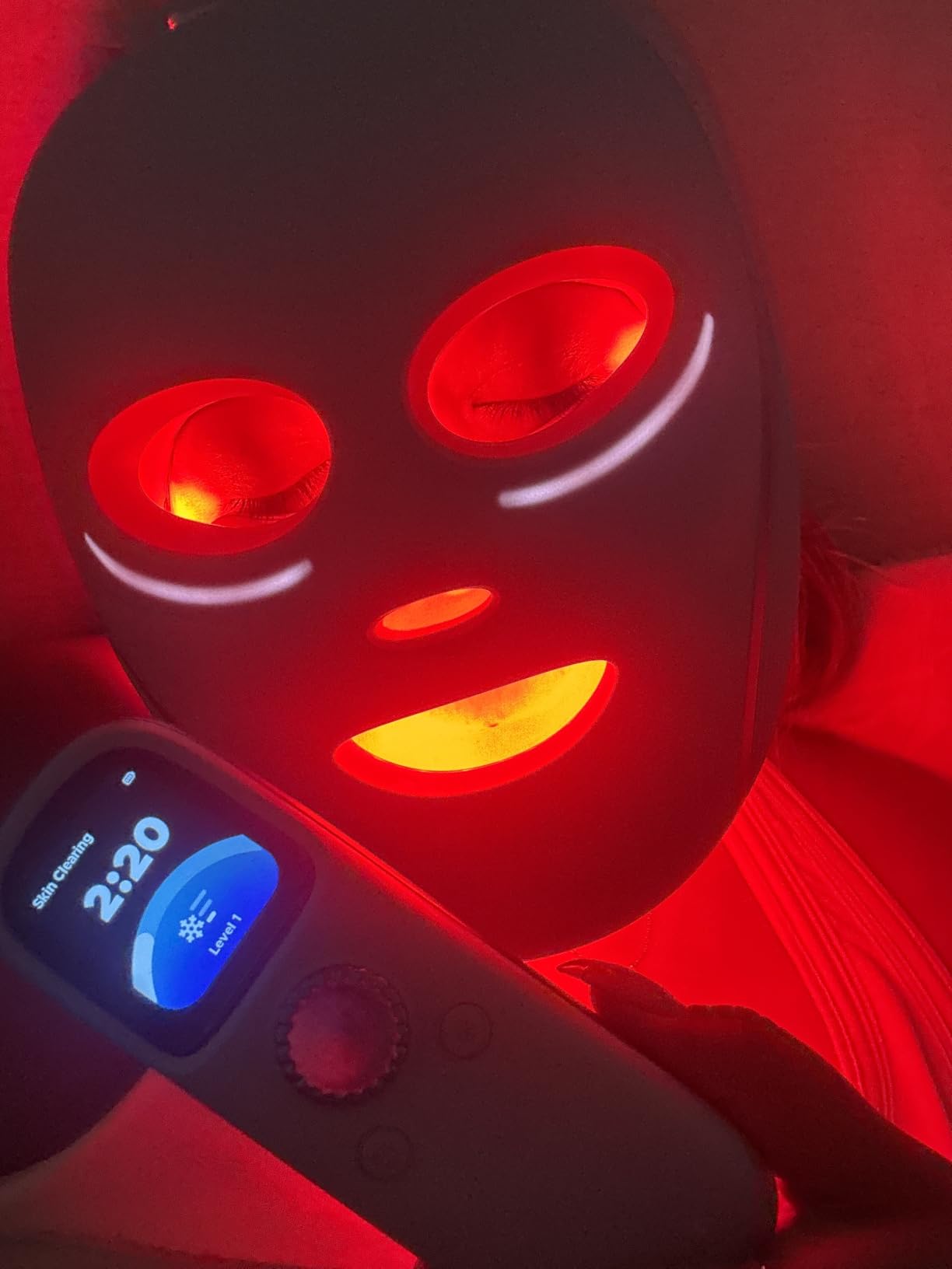 Shark CryoGlow LED Face Mask, Red Light Therapy, Under-Eye Cooling, FW312PL | Red, Blue & Deep Infrared Light, Skincare Device for Fine Lines & Acne, Clinically Tested & FDA-Cleared, 4 Modes, Lilac customer photo 2