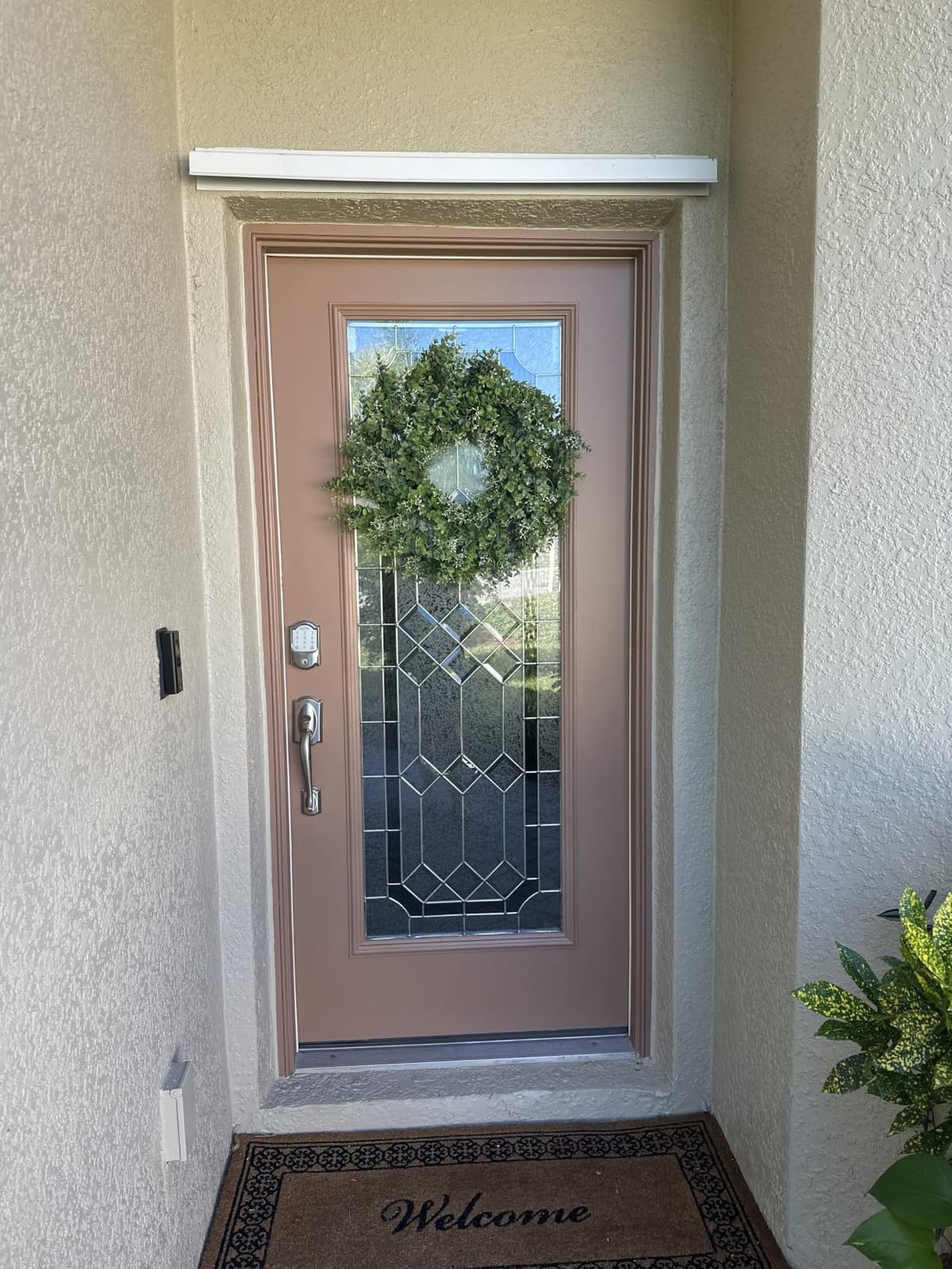 26'' Artificial Eucalyptus Wreath with Seeds for Front Door Decor(Green) customer photo 1